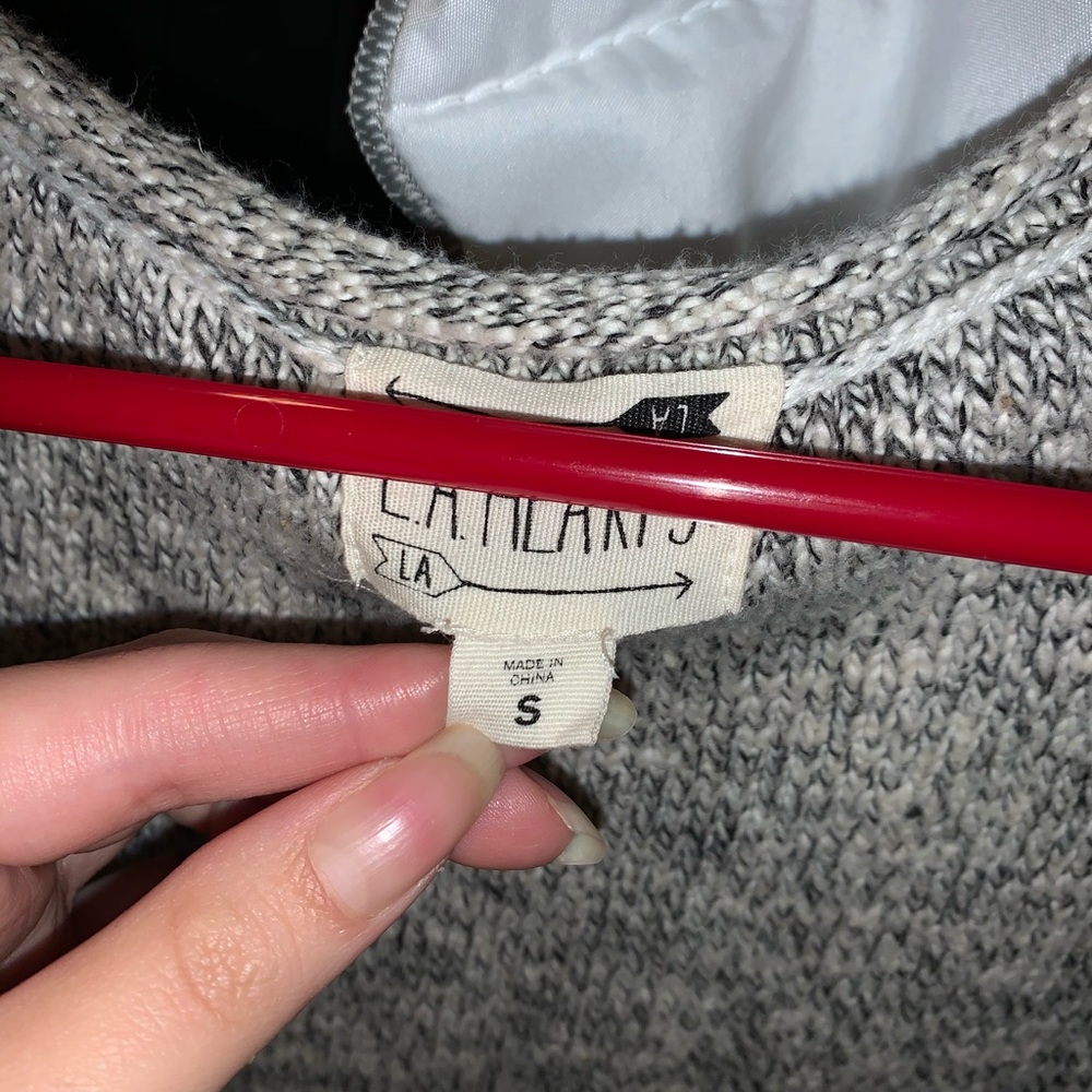 Cardigan - Picture 2 of 2